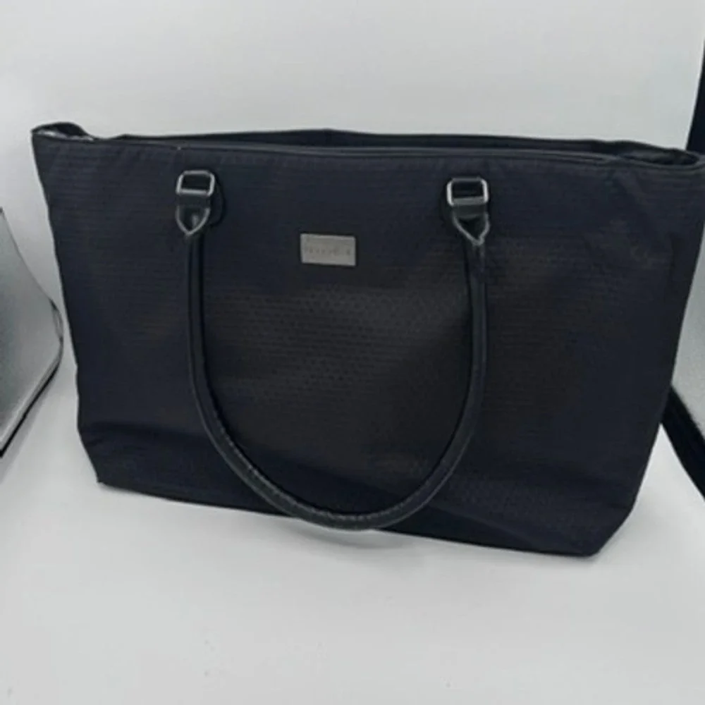Baggallini Large Tote Bag Womens Sz L Black Quilted Nylon Work Travel Carryall